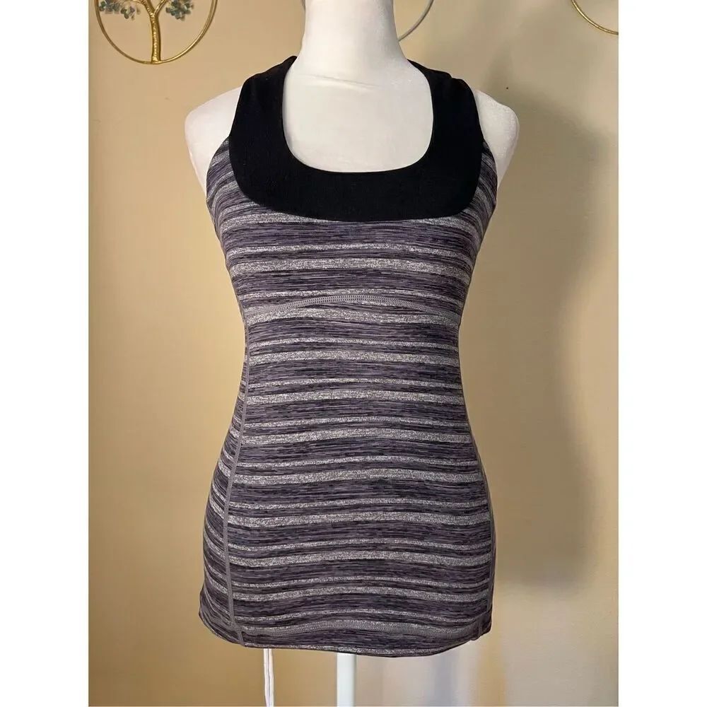 Lululemon Black Gray Purple Stripe Scoop Neck Tank Top Size 4